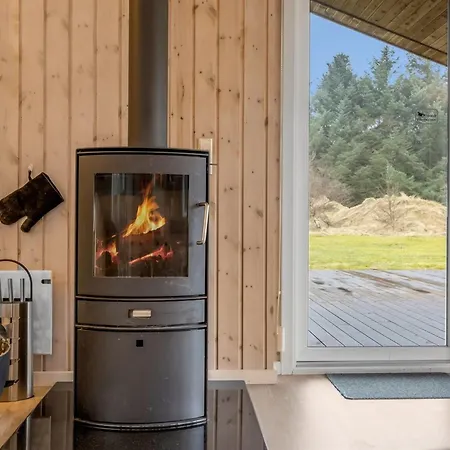 Beeke - 1-4km From The Sea By Interhome